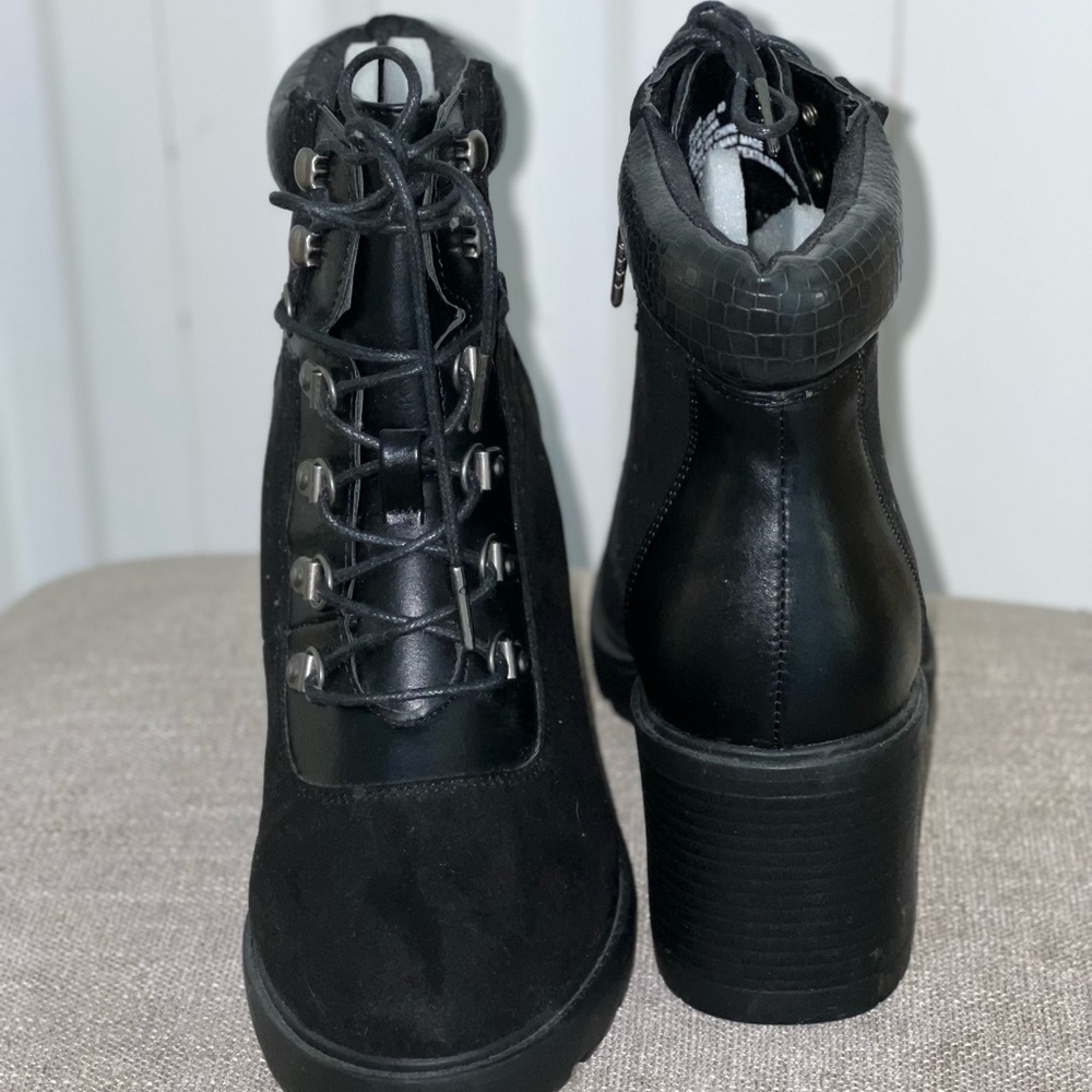 Black Lace Up Boots with Chunky Sole
